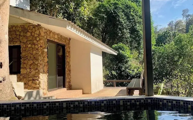 The Cascade - Mae Taeng Waterfall Bungalows