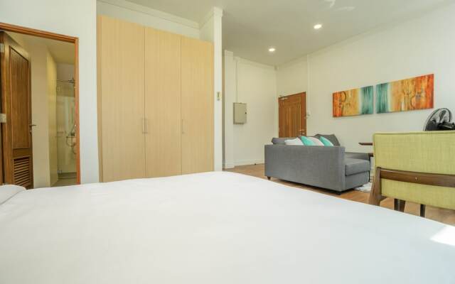 ClubHouse Residences Haywood Studio C
