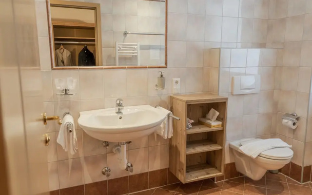 Sweet Cherry Boutique & Guesthouse Tyrol