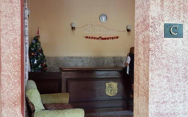 Hotel Rancho el Tesoro