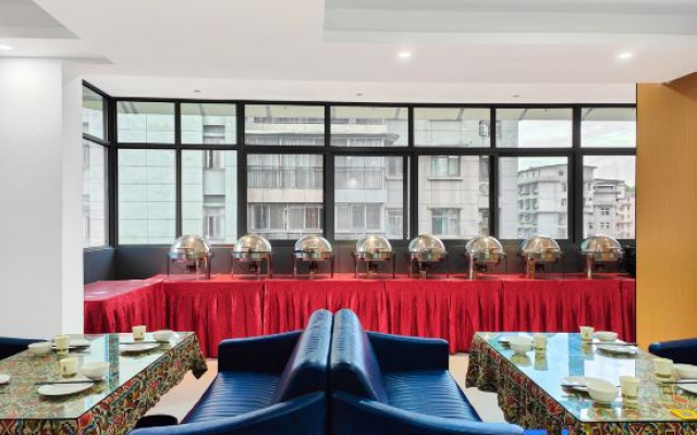 Manzhou International Hotel