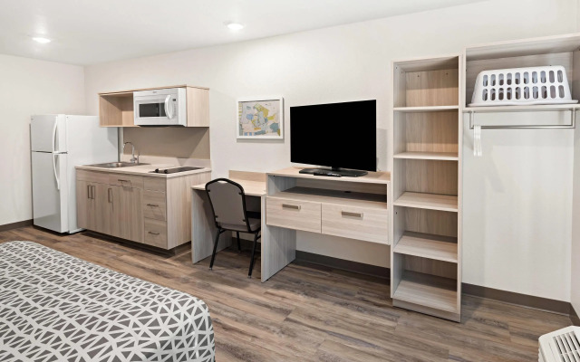 Woodspring Suites Billings