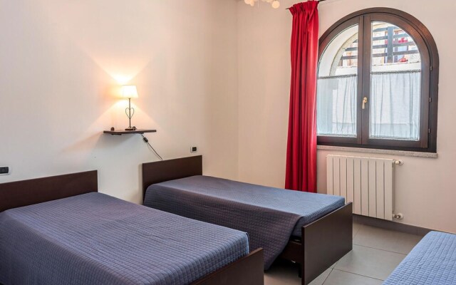 Alghero villa per 8 persone vista mare immersa nel verde con giardino