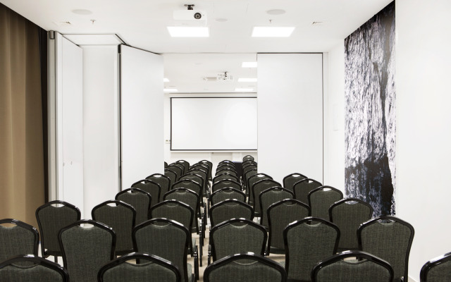 Marvie Hotel & Health