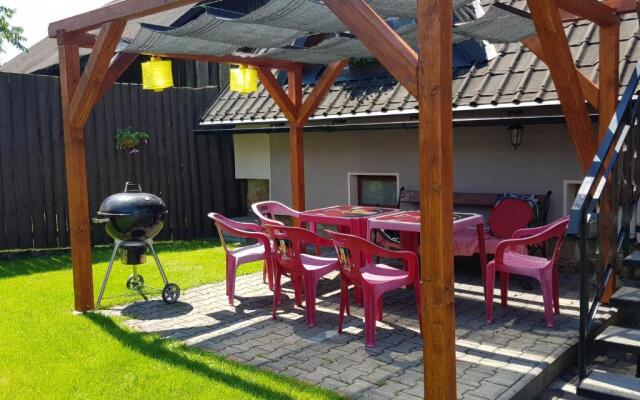 Apartmány u tenisového kurtu