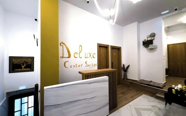 Deluxe Center Suites