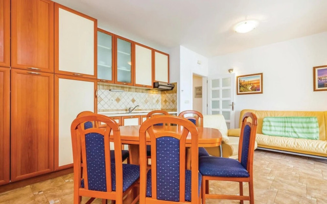 Nice Home in Banjol With Wifi and 2 Bedrooms