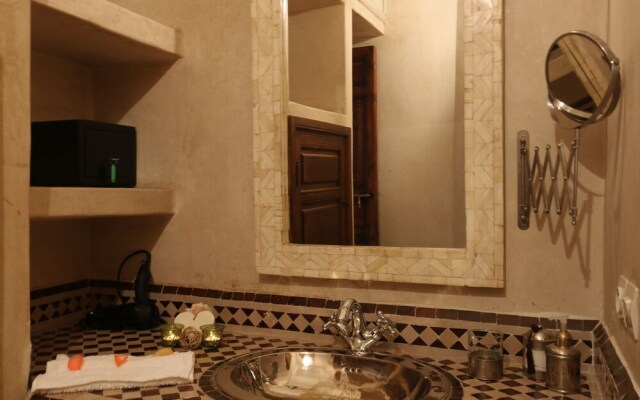 Riad Jaune Safran en Exclusivité