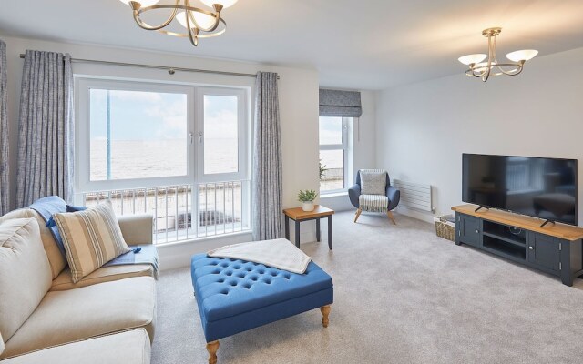 Host Stay 3 Queens Court