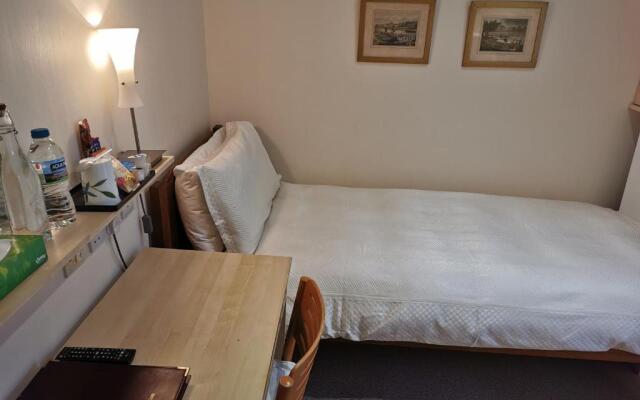 Hatsue Guest House