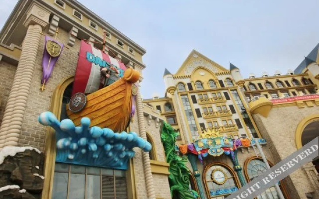 Snow and Ocean Park Family-friendly Hotel