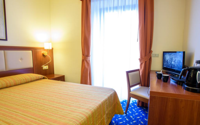 Hotel Benaco