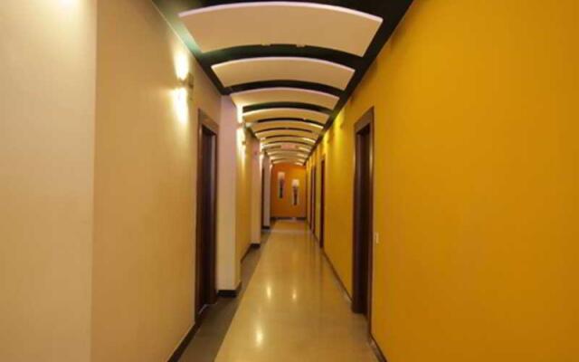 Curzon Suites