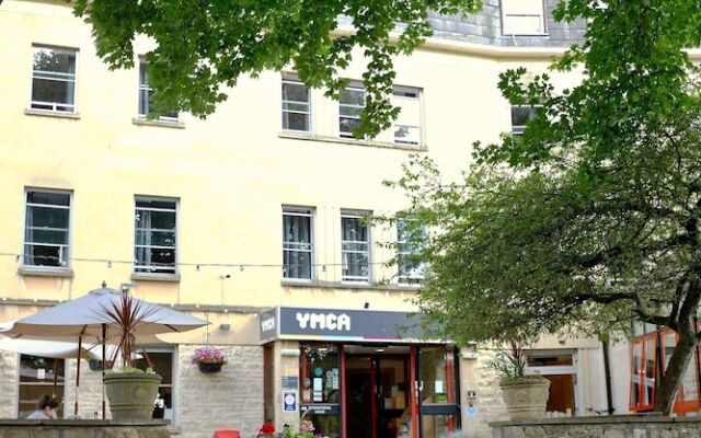 Bath YMCA - Hostel