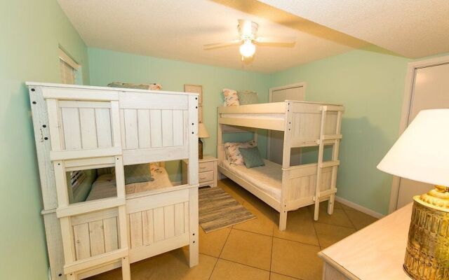 Summerchase 1008 - 3 Br condo by RedAwning