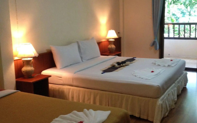 Khaolak Inn