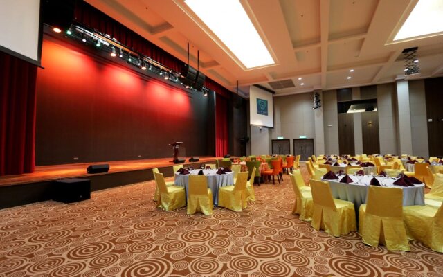 Villea Rompin Resort & Golf