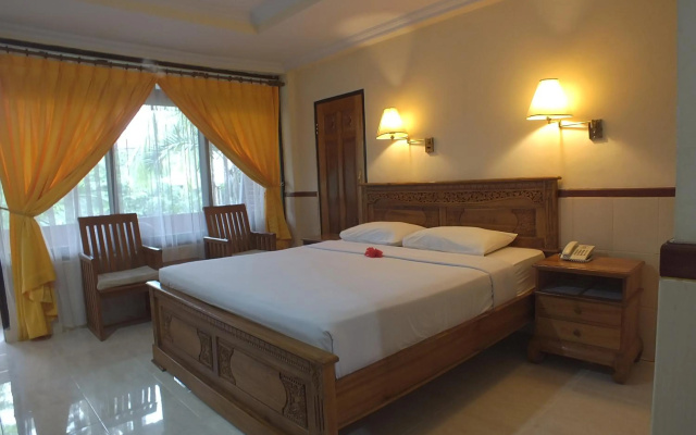 Palm Beach Hotel Bali – Guest Rooms – Kuta