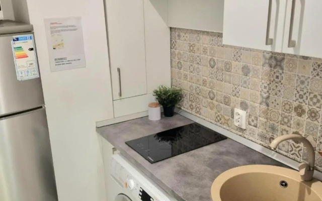 Studio Central Exer I