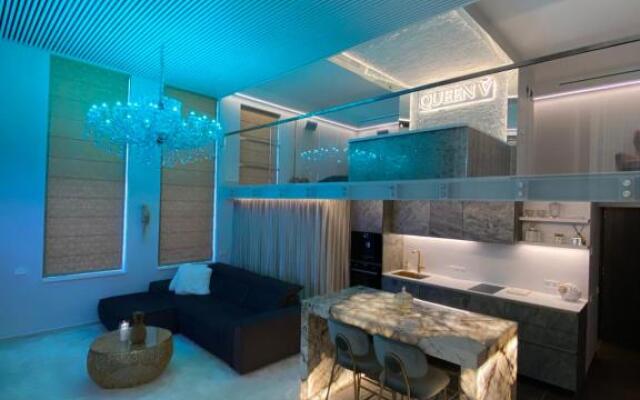 Luxury Queen V apartment with Jacuzzi