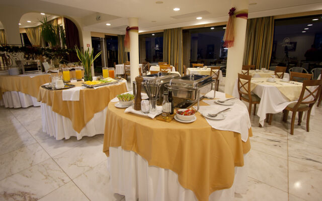 Hotel Ocean Gardens