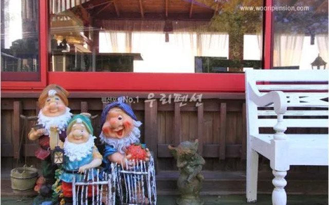 Ganghwa Pine Flower Pension