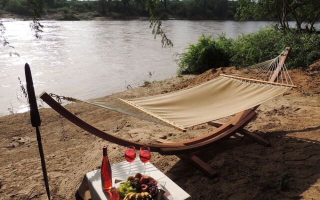 Loyk Tsavo Camp