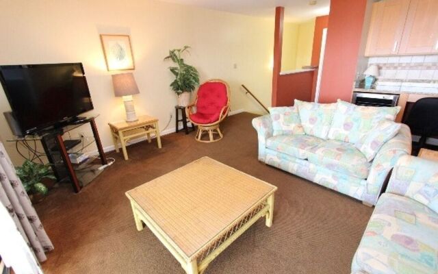 Blue Surf 12b 2 Bedroom Townhouse by RedAwning