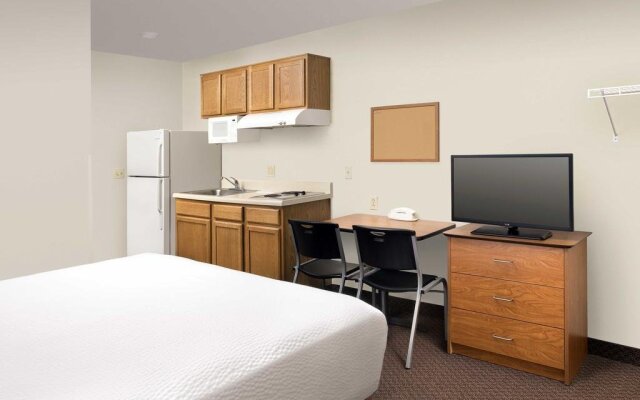 WoodSpring Suites Austin North I-35