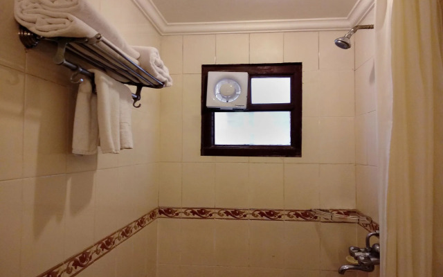 Hotel Pearl Inn by OYO Rooms