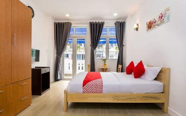 OYO 143 The K9 Central Hotel