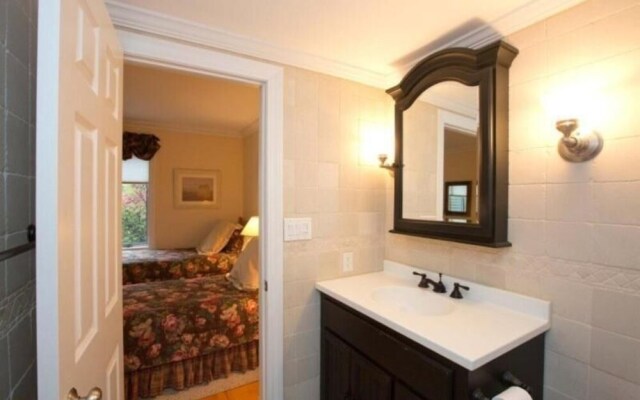 Pet Friendly Pines at Topnotch