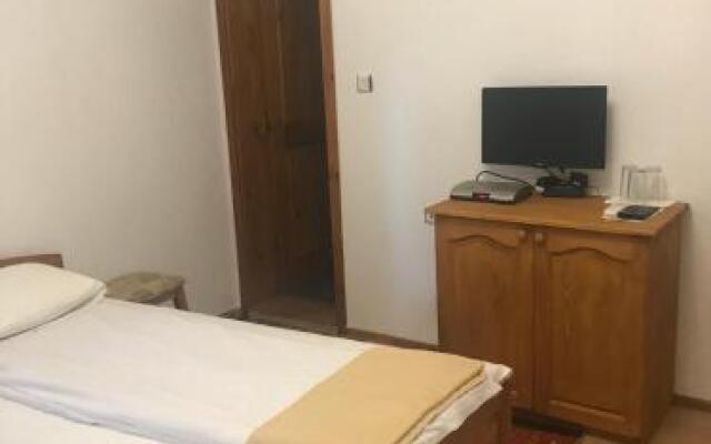 Toni's Guest House