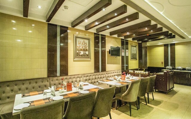 Capital O 15186 Sahar Pavillion