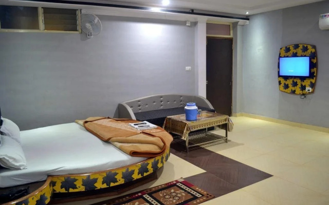 OYO 25100 Hotel Rock View