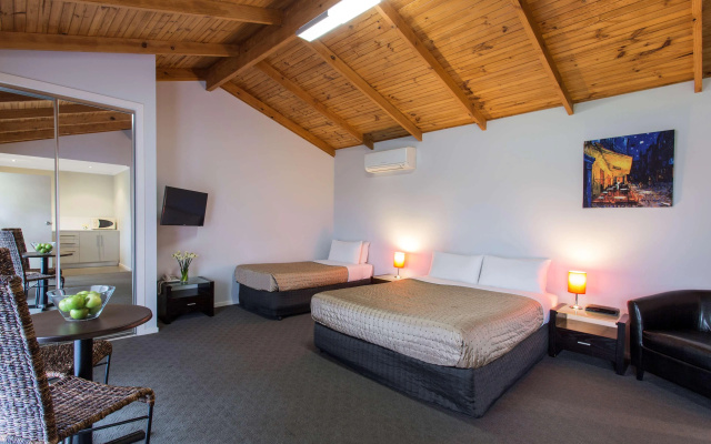 Best Western Colonial Village Motel – Guest Rooms – Warrnambool