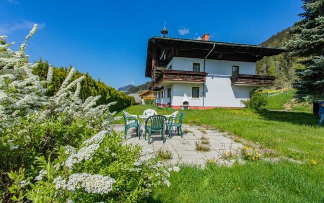 Huberhof 2 by Alpenidyll Apartments
