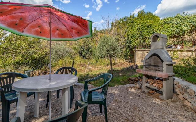 Stunning Home in Grizane With Wifi and 2 Bedrooms