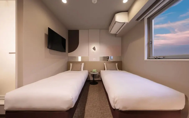 Tennoji Crystal Hotel