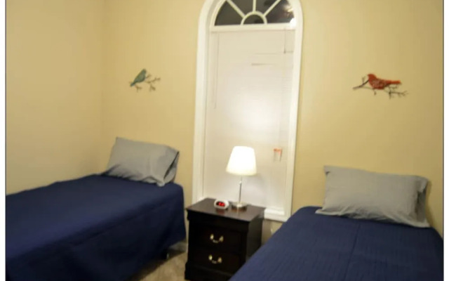 Opis Realty-Spacious Metro Atlanta Home