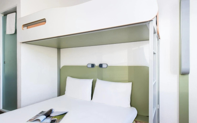 ibis budget Leeds Centre Crown Point Road