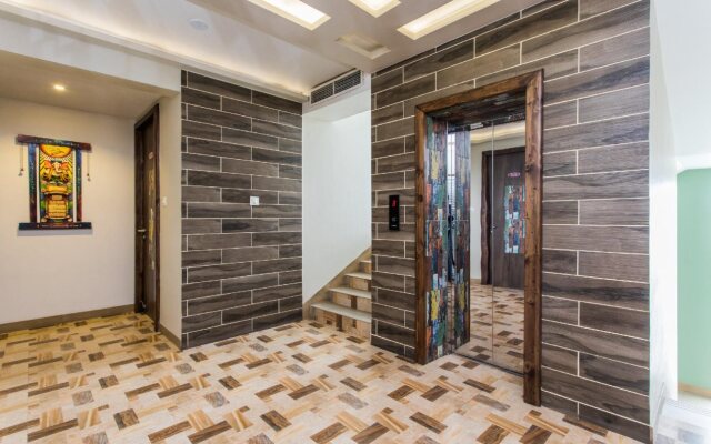 Capital O 15445 Hotel Sheekhar Inn