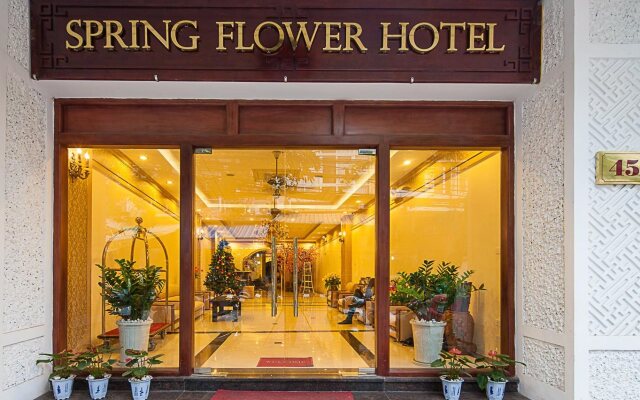 La Palm Hotel