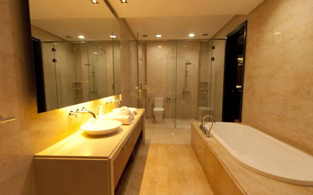 Profolio Straits Quay