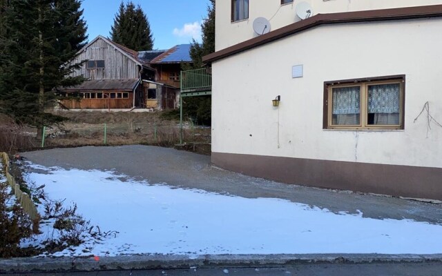 Apartment One Hostel - Bischofsmais