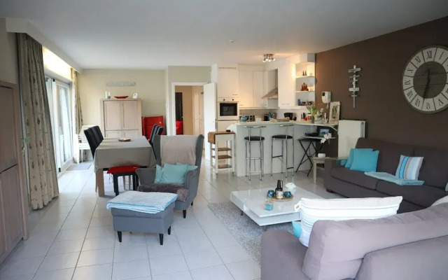 Apartment in Nieuwpoort With sea Views