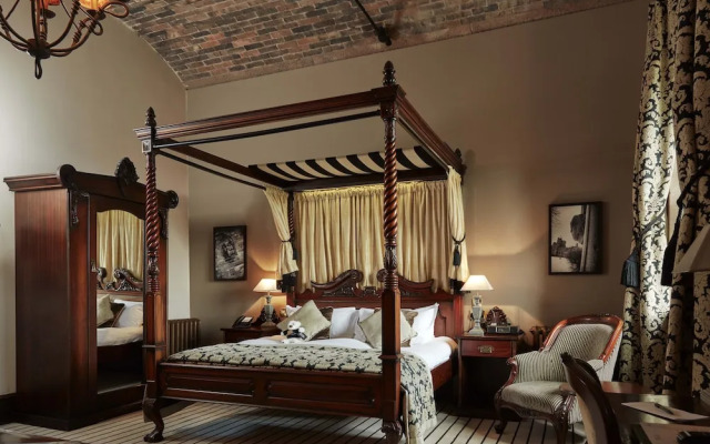 Peckforton Castle