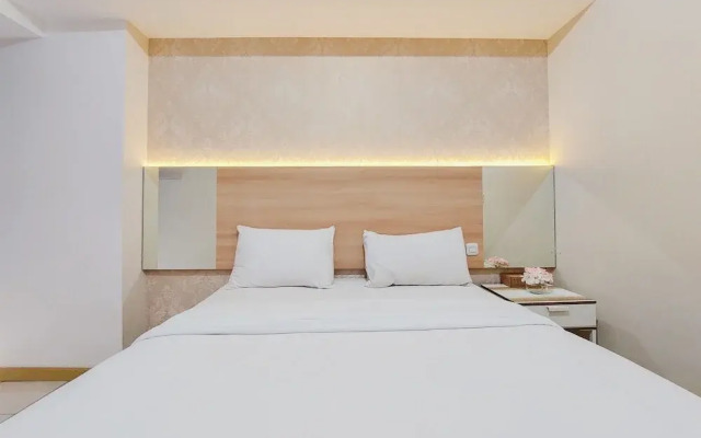 Nice Studio Apartment At M-Town Residence