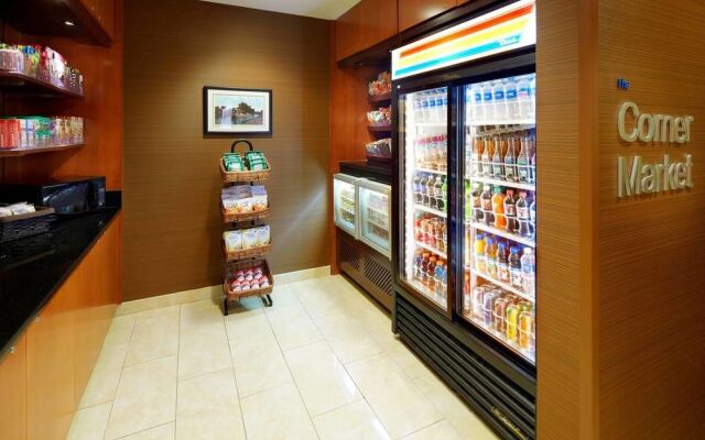 Fairfield Inn & Suites Cumberland