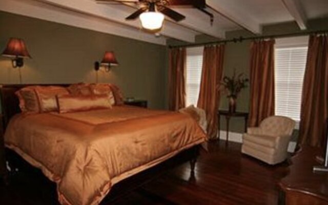 Isabelle Inn Bed & Breakfast